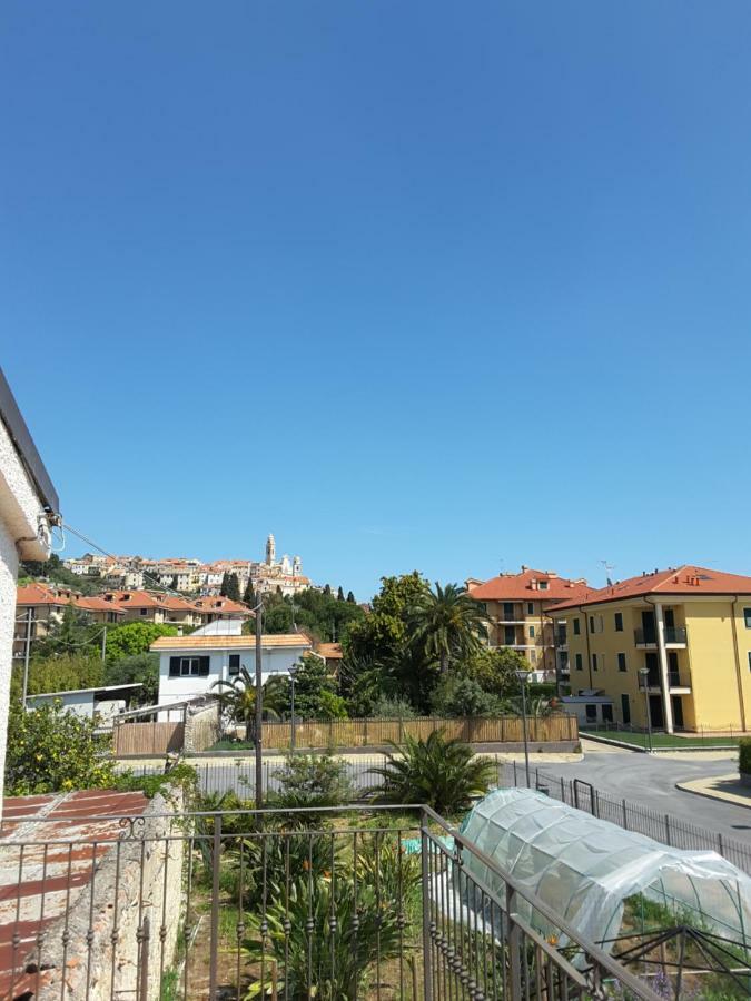 La Strelitzia Cervo Mare Apartment Exterior photo